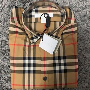 Burberry Polo Authentic